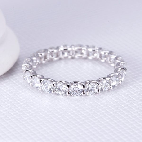 21 Stone Round Diamond Gold Eternity Band | 2.31 ct Supply