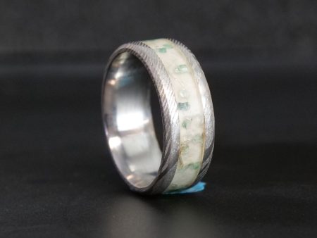 Size 9 Damascus Steel Glowstone Ring with Emerald Cheap