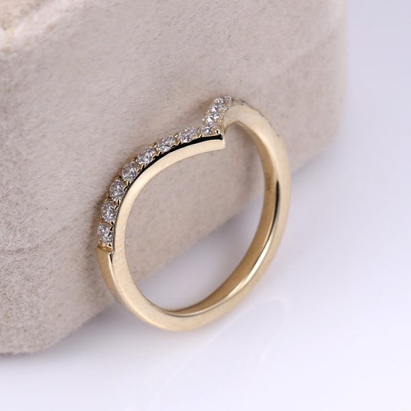 15 Stone Round Diamond Half Eternity Heart Shaped Gold Band | .3975 ct on Sale